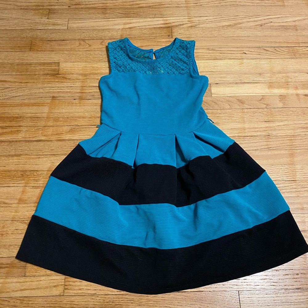 Knit Works girl 7 color block dress teal sleeveless
